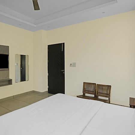 Super Hotel O Heart Beat Hotel Greater Noida Exterior photo